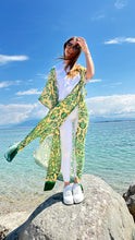Carica l'immagine nel visualizzatore di Gallery, Kaftano Midnight in Koh Samui