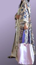 Carica l'immagine nel visualizzatore di Gallery, Kimono Butterfly animalier