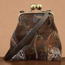 Carica l'immagine nel visualizzatore di Gallery, Elizabeth The Architect