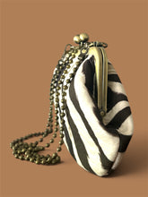 Load image into Gallery viewer, Amelí Mini Zebra Avorio