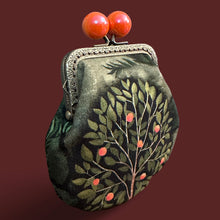 Load image into Gallery viewer, Mignon portamonete Countryside
