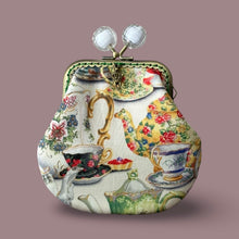 Load image into Gallery viewer, Il Mignon del Bianconiglio all’ora del The
