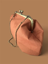 Load image into Gallery viewer, Ofelia Terracotta e Bronzo
