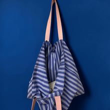 Carica l'immagine nel visualizzatore di Gallery, Shopper da spiaggia Blu

