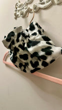Carica l'immagine nel visualizzatore di Gallery, Bisou Animalier Grey
