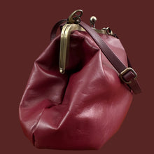 Carica l&#39;immagine nel visualizzatore di Gallery, Ofelia Bordeaux
