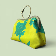 Load image into Gallery viewer, Beatrice Botanica Saint Barth
