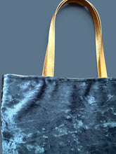 Carica l'immagine nel visualizzatore di Gallery, Mini Shopper Blu Cangiante
