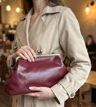 Carica l&#39;immagine nel visualizzatore di Gallery, Ofelia Bordeaux
