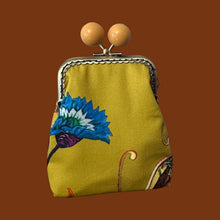 Load image into Gallery viewer, Mignon portamonete Japan
