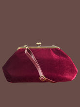 Carica l&#39;immagine nel visualizzatore di Gallery, Ofelia Bordeaux Velvet

