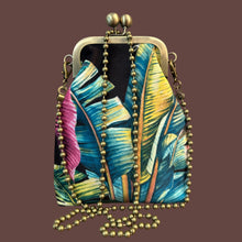 Carica l&#39;immagine nel visualizzatore di Gallery, Lydia In The Jungle
