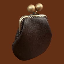 Carica l&#39;immagine nel visualizzatore di Gallery, Mignon portamonete Cioccolato
