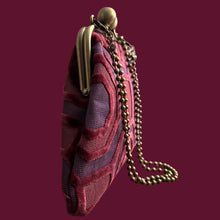 Load image into Gallery viewer, Elizabeth Geometrica
