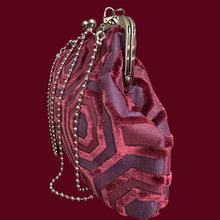 Load image into Gallery viewer, AmeLÍ25 Geometrica
