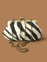 Load image into Gallery viewer, Amelí Mini Zebra Avorio
