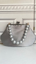 Load image into Gallery viewer, AmeLÍ Grey

